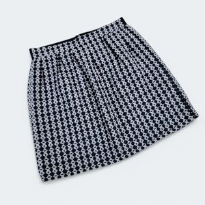 Reserved Black and White Pleated A-Line Skirt UK 14 = US 10